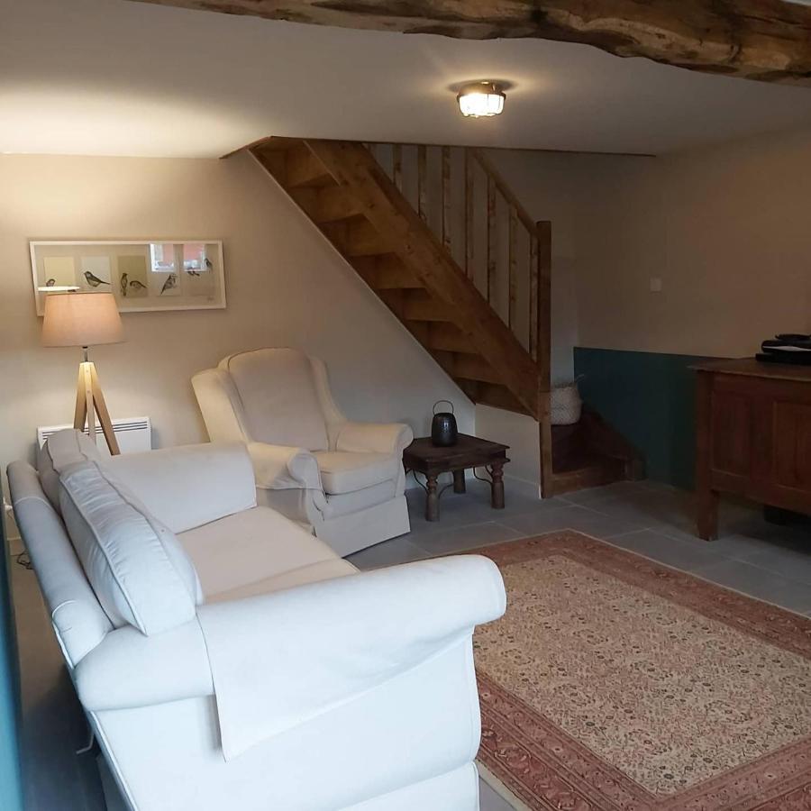 Beautiful 2 Bed Cottage With Swimming Pool Pagéas Buitenkant foto
