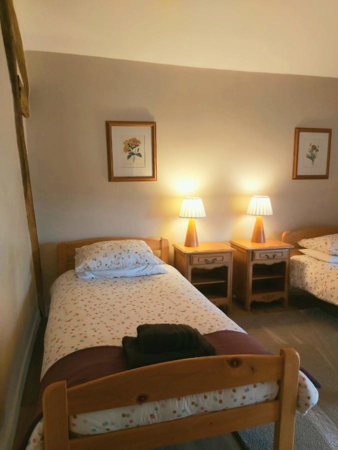 Beautiful 2 Bed Cottage With Swimming Pool Pagéas Buitenkant foto