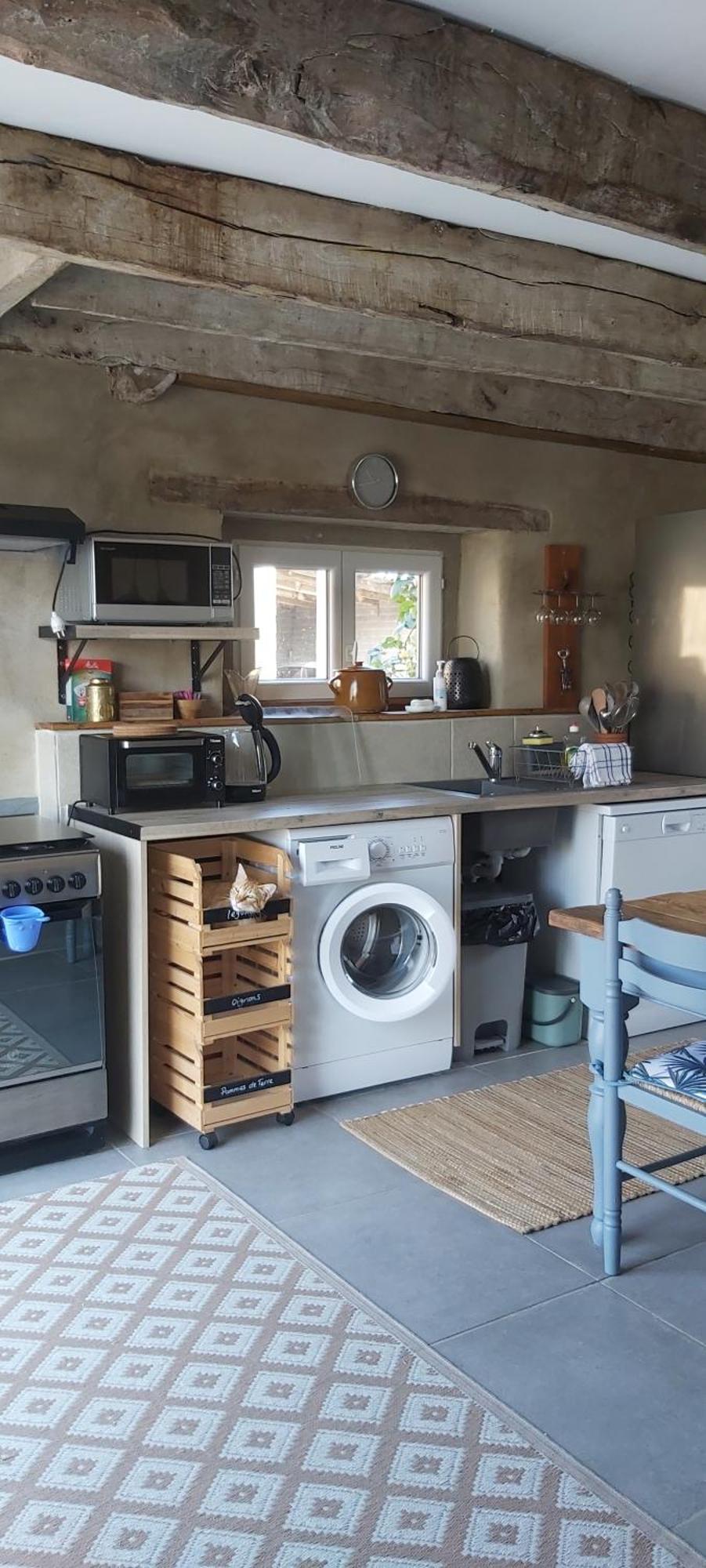Beautiful 2 Bed Cottage With Swimming Pool Pagéas Kamer foto