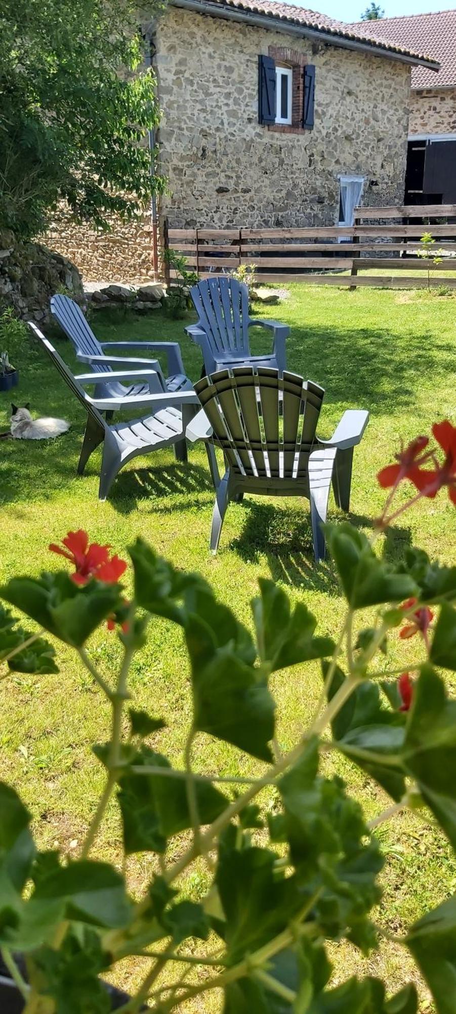 Beautiful 2 Bed Cottage With Swimming Pool Pagéas Kamer foto